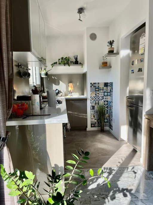 شقة Beau 2 Pieces,Terrasse, Parking Menton Centre المظهر الخارجي الصورة