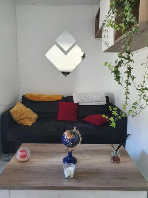 شقة Beau 2 Pieces,Terrasse, Parking Menton Centre المظهر الخارجي الصورة