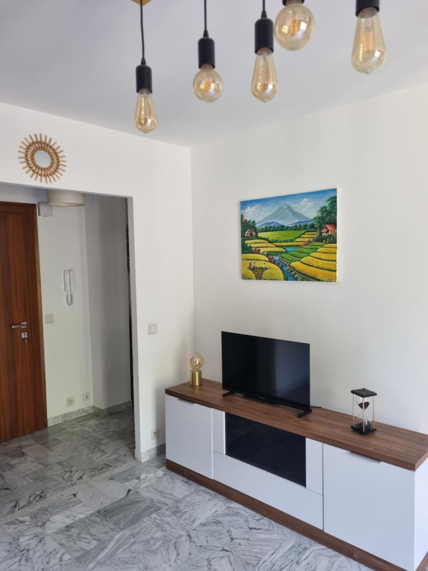 شقة Beau 2 Pieces,Terrasse, Parking Menton Centre الغرفة الصورة